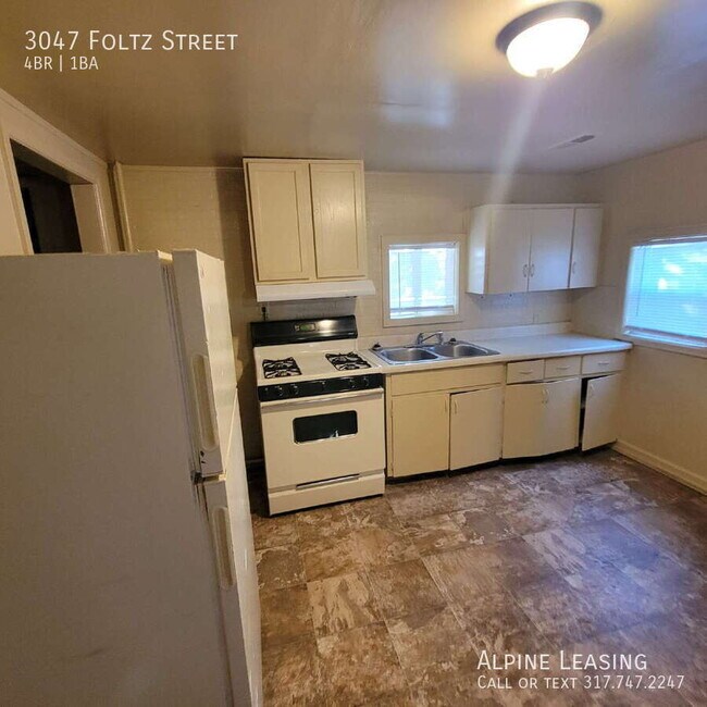 Foto del edificio - 3047 Foltz St