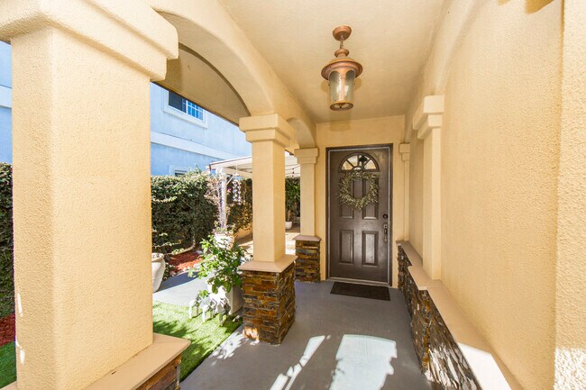 Foto del edificio - 3649 W 109th St