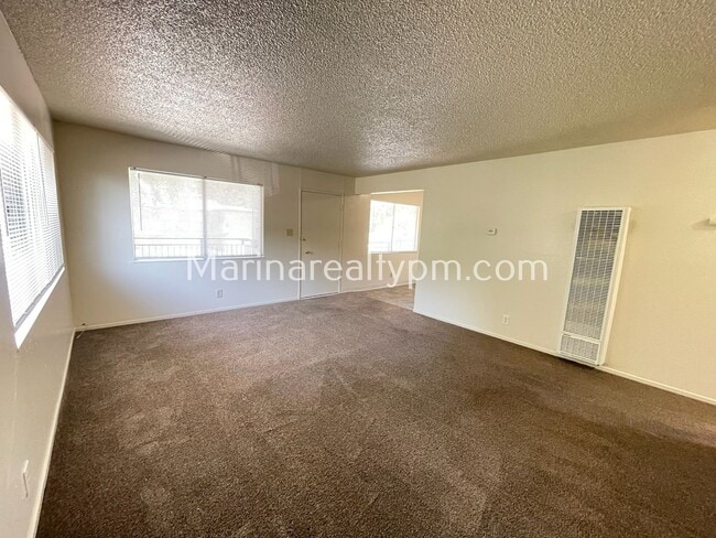 Building Photo - 1502-1508 Valle Vista Ave