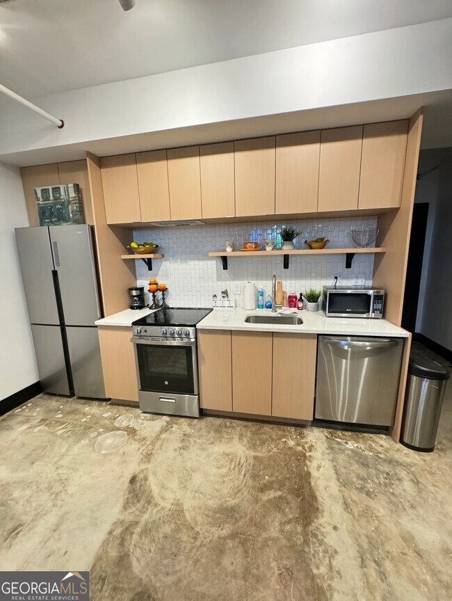 Foto del edificio - 1805 Harvard Ave