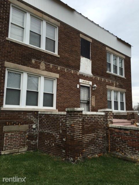 Primary Photo - 4628 Van Dyke St