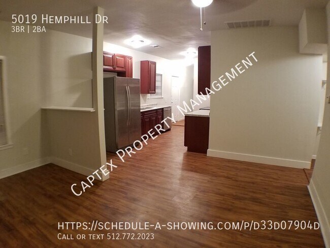 Foto del edificio - 5019 Hemphill Dr