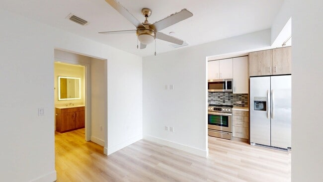 Interior Photo - Griffis West Palm