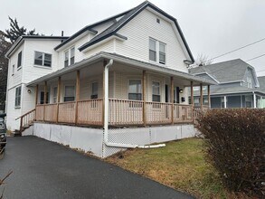 Building Photo - 23 Airlie St