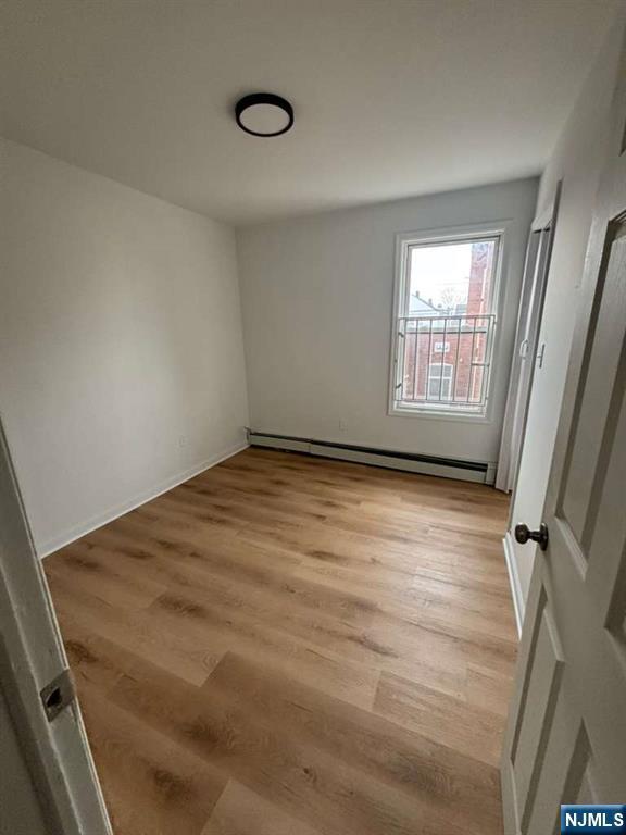 Building Photo - 44 Garfield Ave