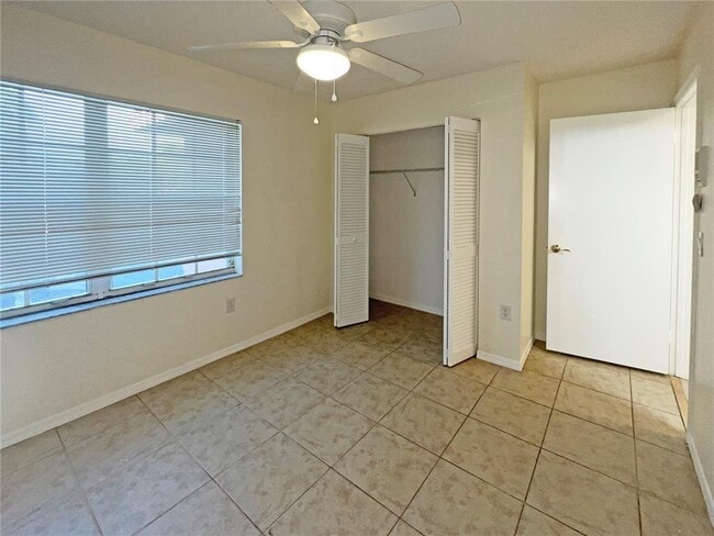 Foto del edificio - 7100 NW 30th Ct