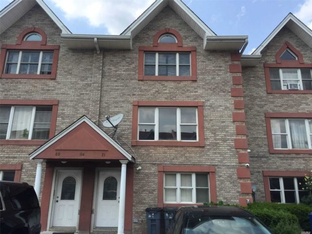 Primary Photo - 114-71 Dalian Ct