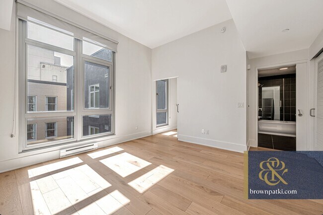 Foto del edificio - 1075 Market St