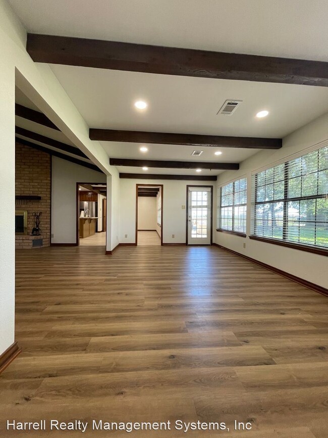 Building Photo - 3 br, 2 bath House - 1269 Speegleville Road