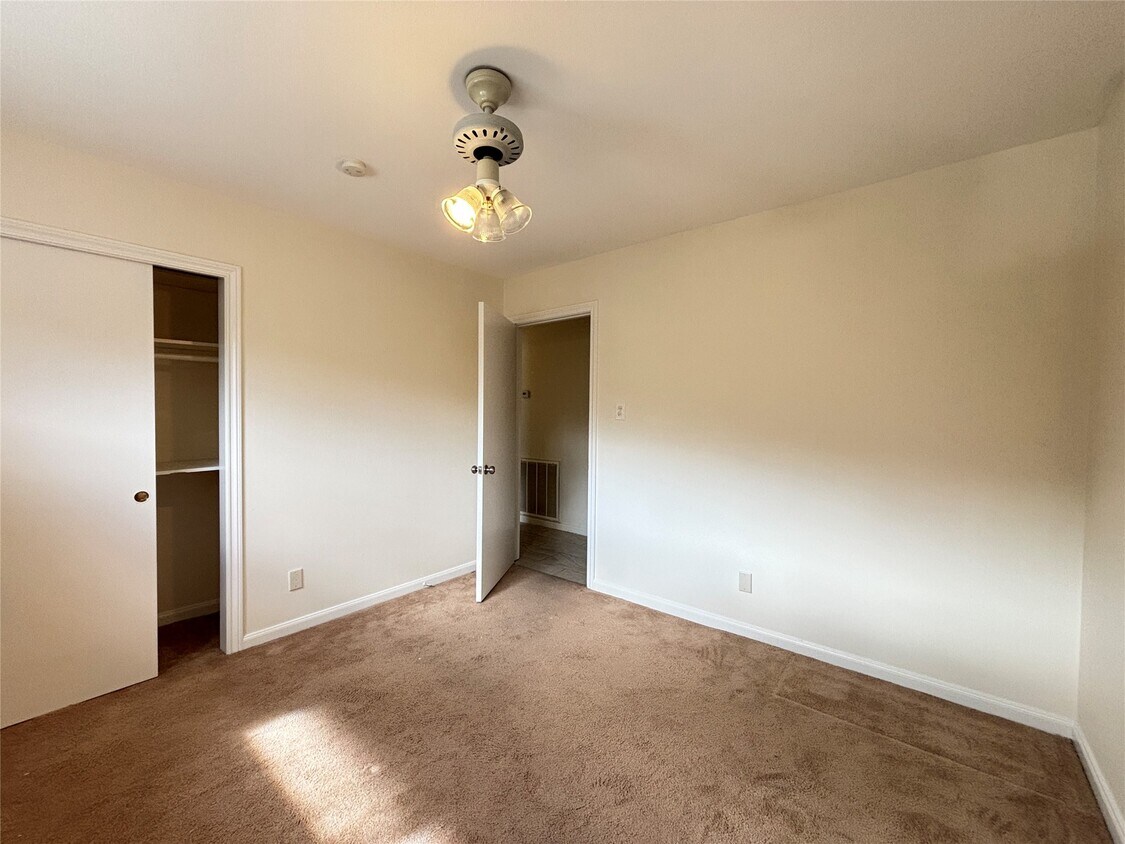 Foto del edificio - 12342 Barryknoll Ln