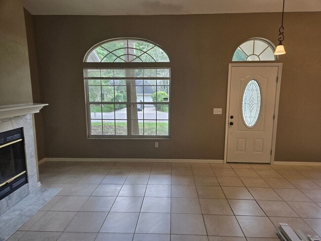 Building Photo - 3BR/2BA home in Broadmoor!