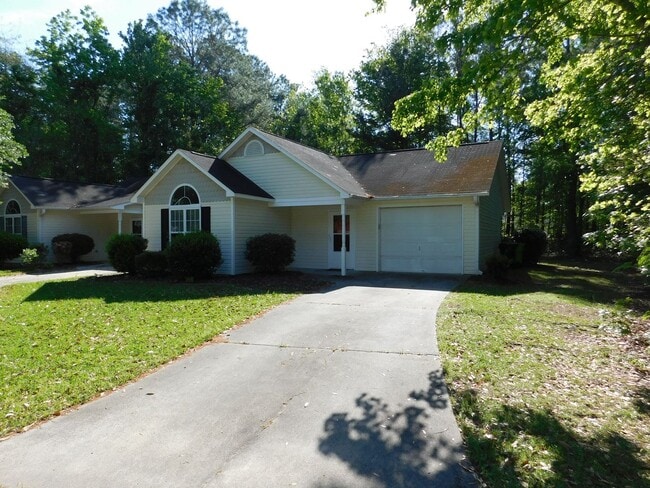 Foto del edificio - 208 Tobiano Dr