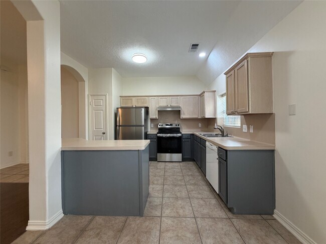 Foto del edificio - 6310 Pago Ln