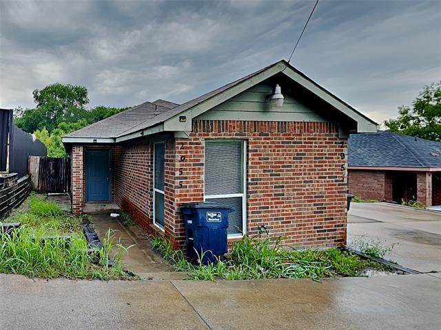 Primary Photo - 2955 Loving Ave