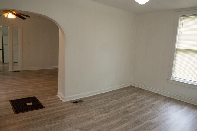 Foto del edificio - 1407 NW Jackson St