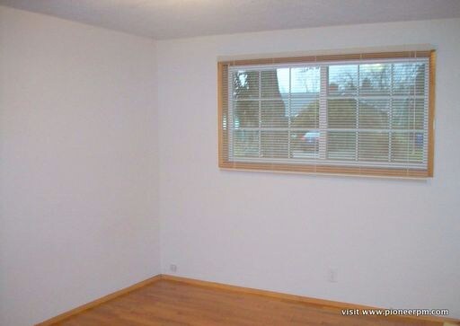 Building Photo - 1560 Goodpasture Island Rd
