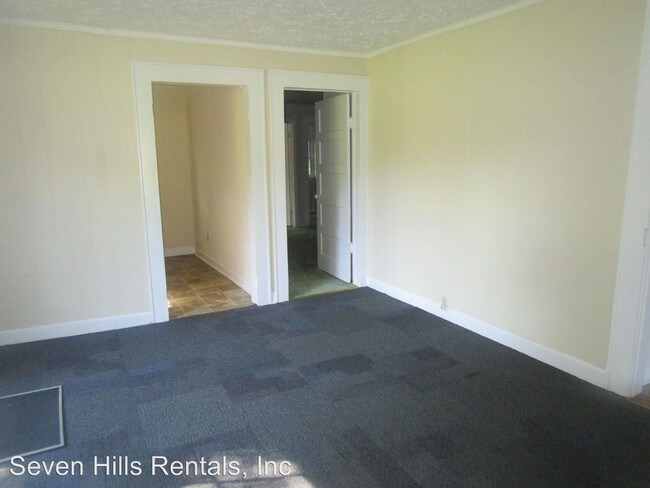 Building Photo - 3 br, 2 bath House - 412 East 14th Street