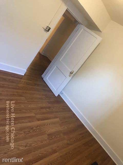 Primary Photo - Studio, 1 bath Apartment - N. Kimball Ave