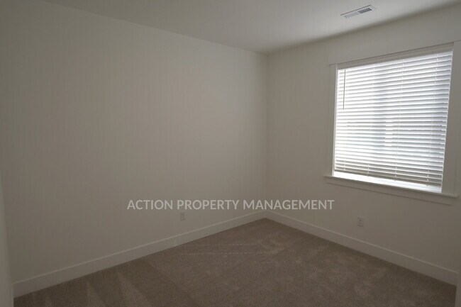 Foto del edificio - Beautiful New 3 Bed 2 Bath Home in Rolling Hills – Built in 2026
