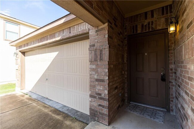 Building Photo - 8917 Stambourne St