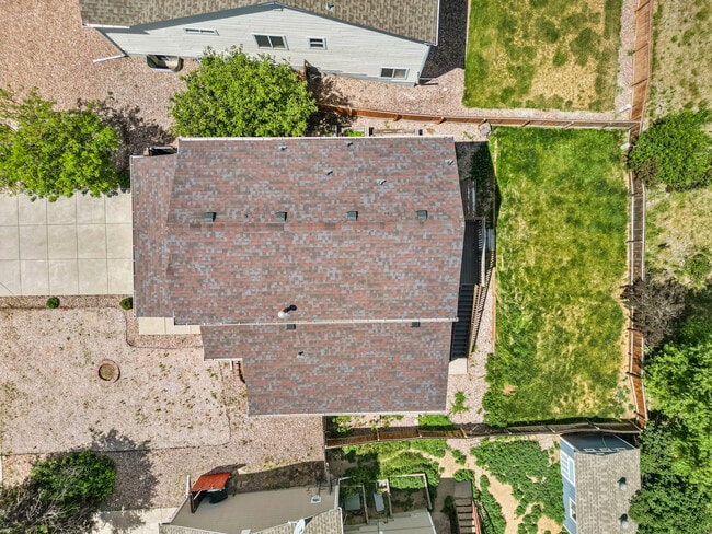 Building Photo - 7326 Village Meadows Dr