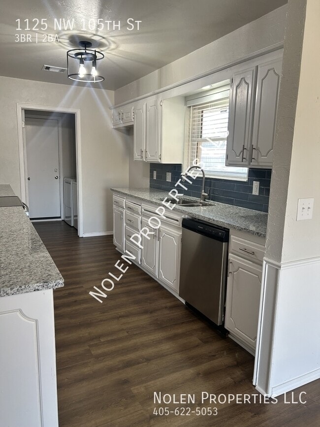 Foto del edificio - 1125 NW 105th St