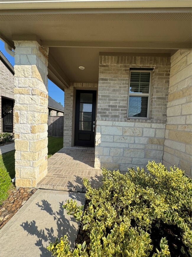 Building Photo - 35428 Woodtrace Cir