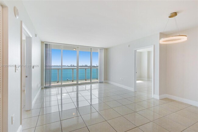 Foto del edificio - 1800 N Bayshore Dr