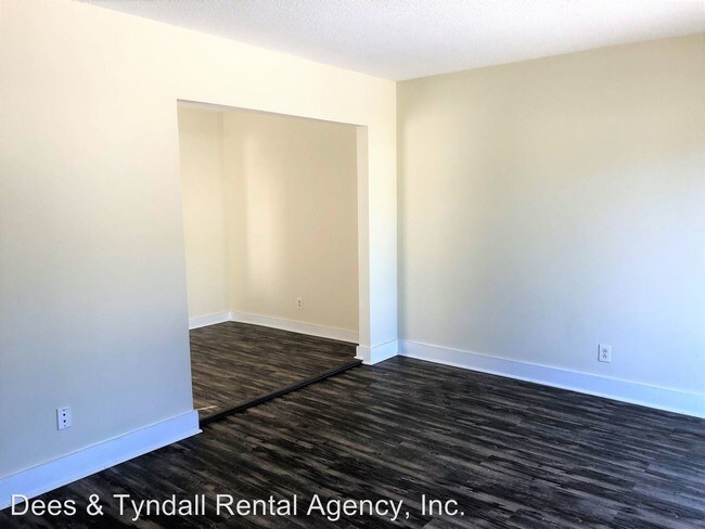Foto del edificio - 2 br, 1 bath House - 819 Maple St