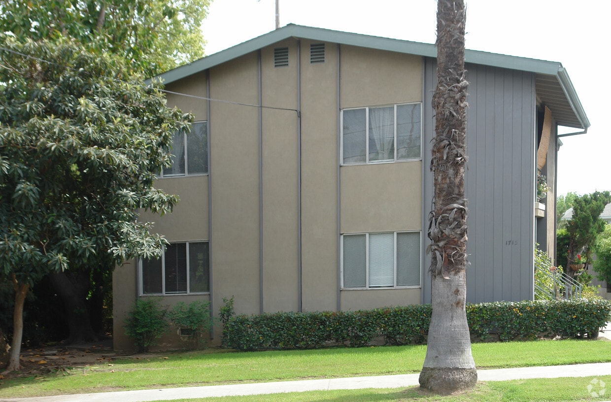 Building Photo - 1711 Oxley St