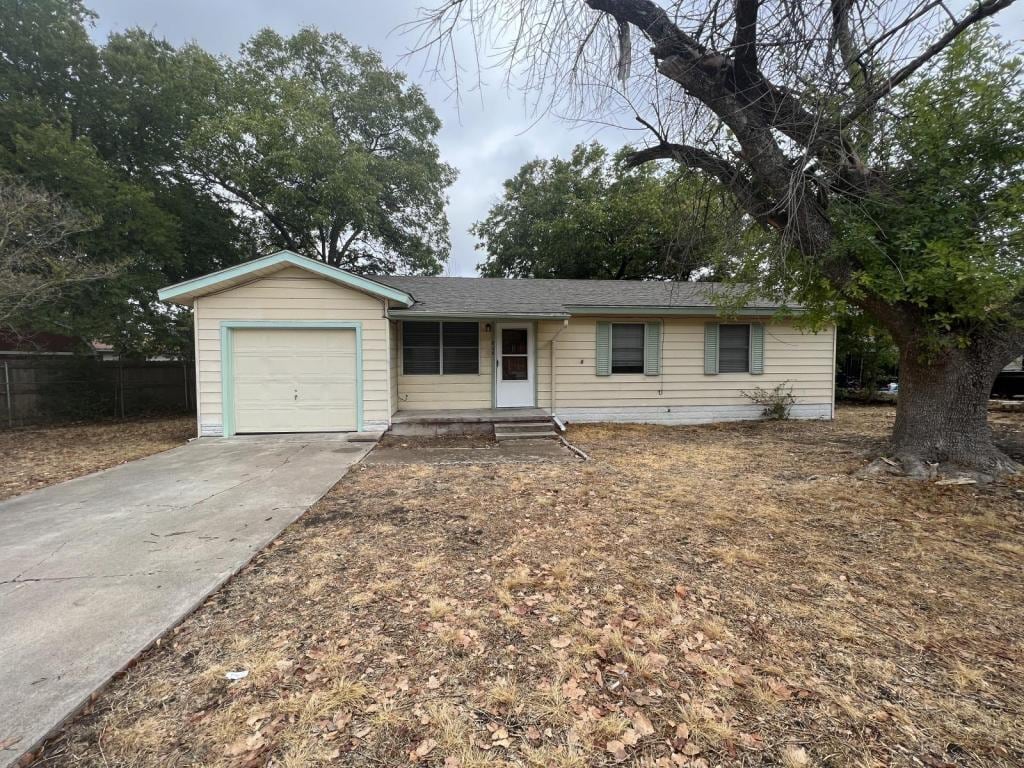 Foto principal - 806 Sandy Ct