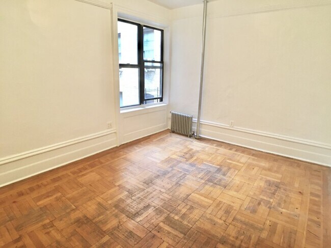 Foto del edificio - 617 West 170th Street