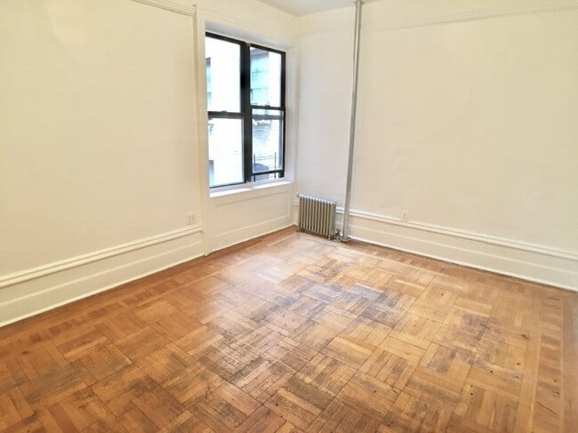 Building Photo - 617 West 170th Street