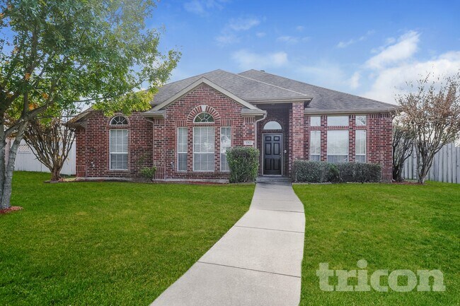 Foto del edificio - 1362 Meadow Creek Dr