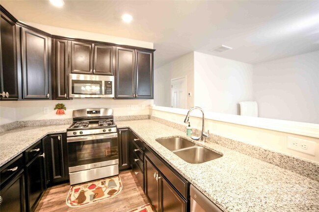 Foto del edificio - 9307 Grand Valley Dr