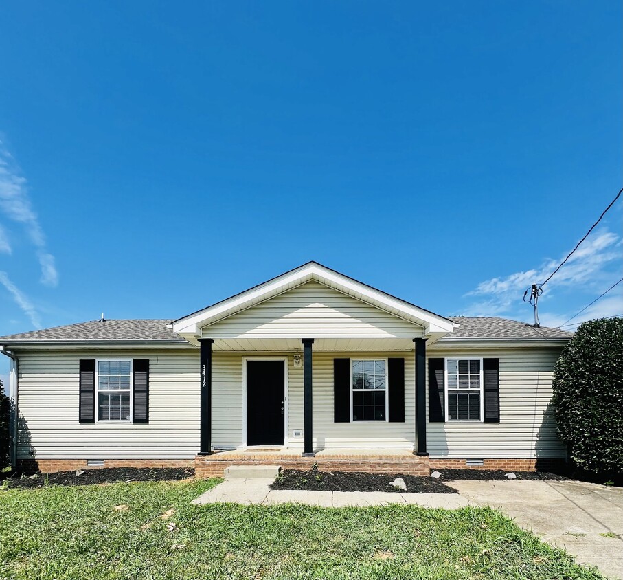 Primary Photo - "Charming 3-Bedroom Home with 2 Full Baths...