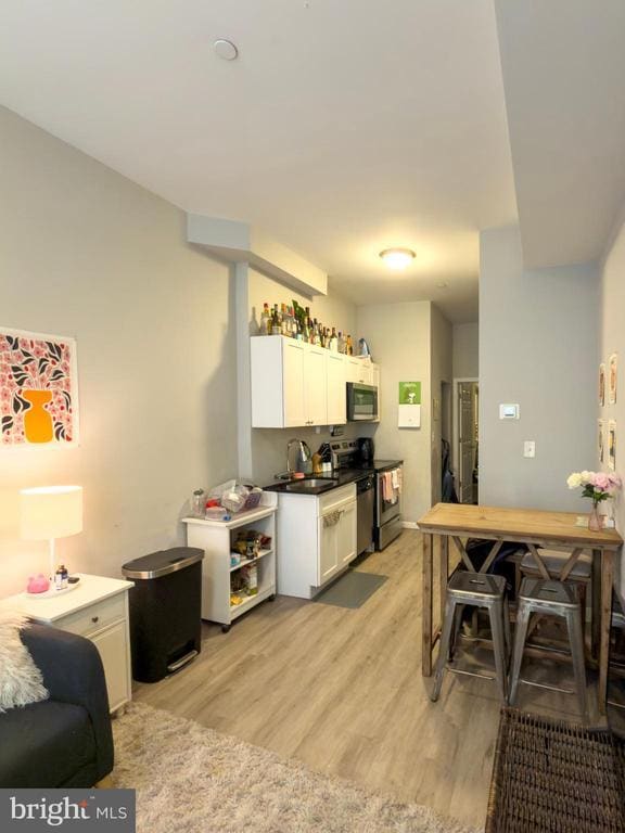 Building Photo - 1724 N Bouvier St