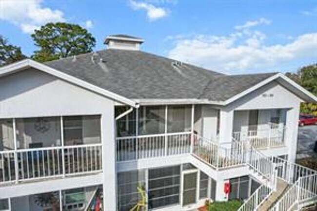 Foto del edificio - 2nd floor Crystal Landings Condo with Pool...