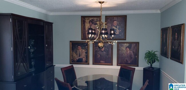 Building Photo - 3434 Sandner Ct