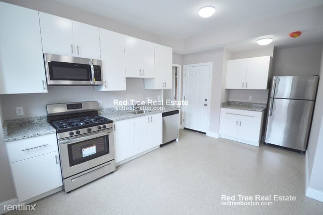 Foto del edificio - 4 br, 1.5 bath Apartment - 42 Waverly St