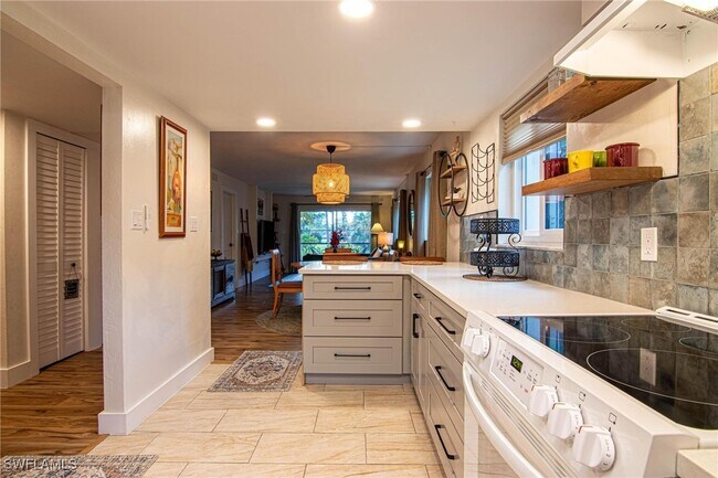 Foto del edificio - 2079 Barkeley Ln