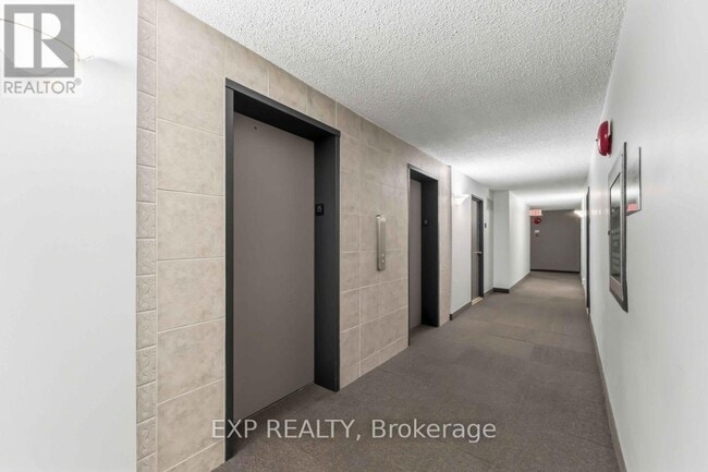 Building Photo - 1506 - 158 B MCARTHUR AVENUE