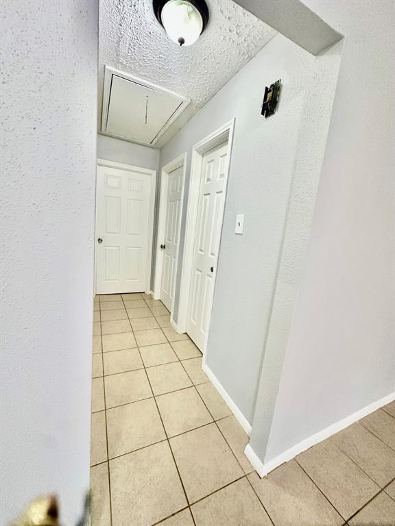 Building Photo - 8114 Vista Del Sol Dr