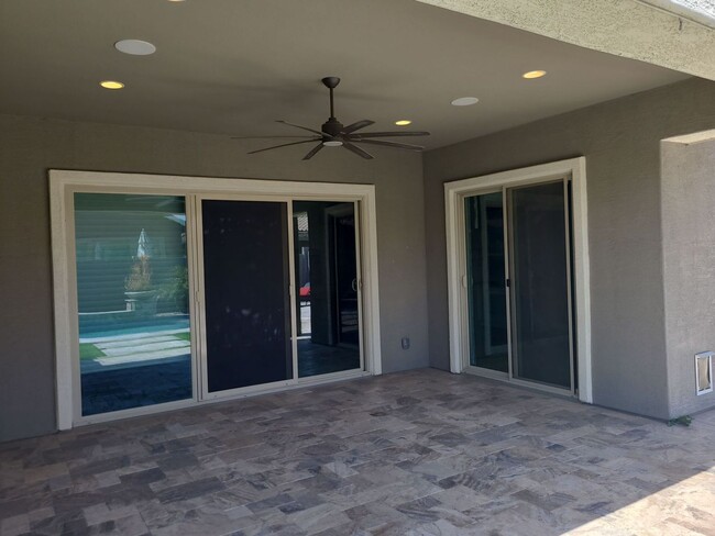 Building Photo - Pristine Luxury Rental: Stunning 4-Bed, 2....