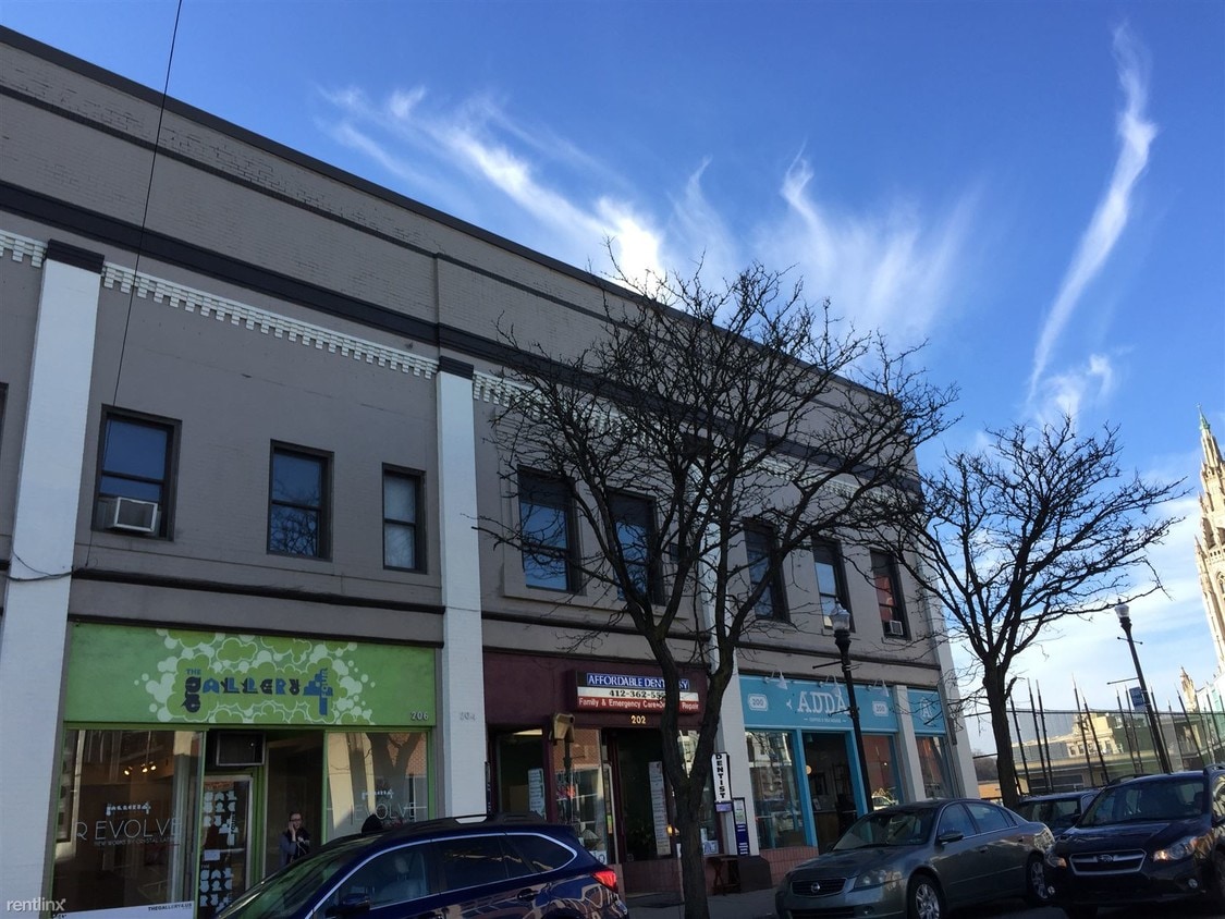 Primary Photo - 214 S Highland Ave