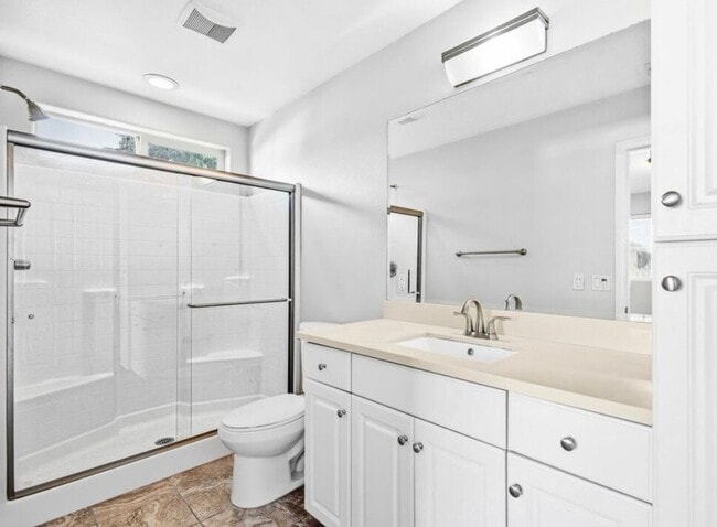 Building Photo - 921-923 30th Street