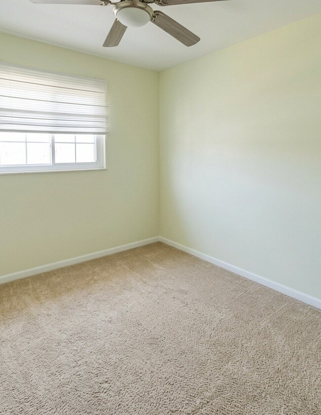 Building Photo - 797 Babbitt Rd