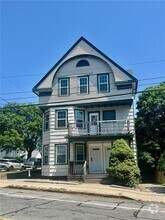 Building Photo - 1309 Smith St