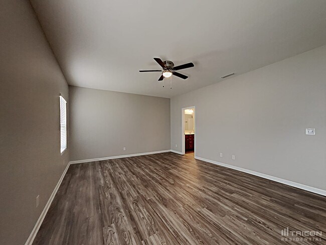 Foto del edificio - 1919 Rockycreek Ln