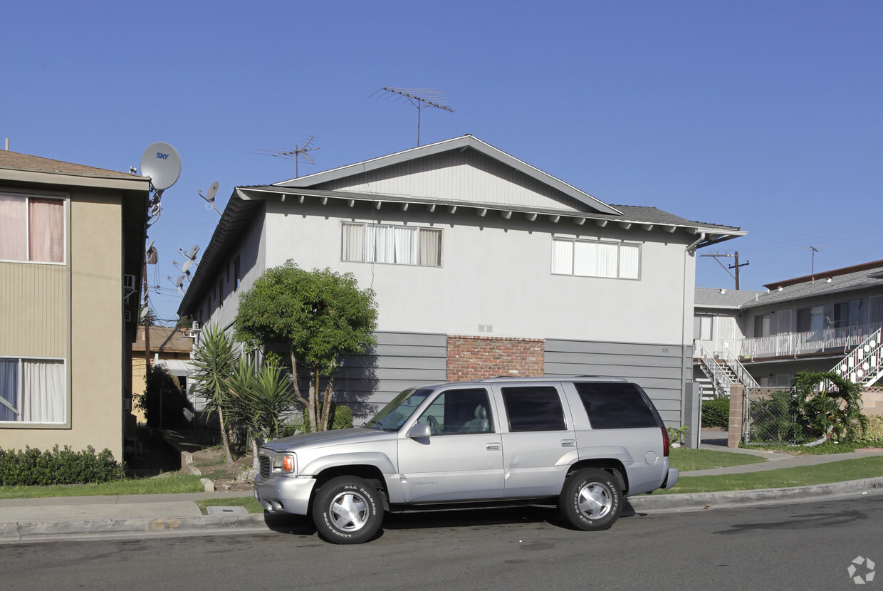 Foto del edificio - 721 N Ridgeway Ln